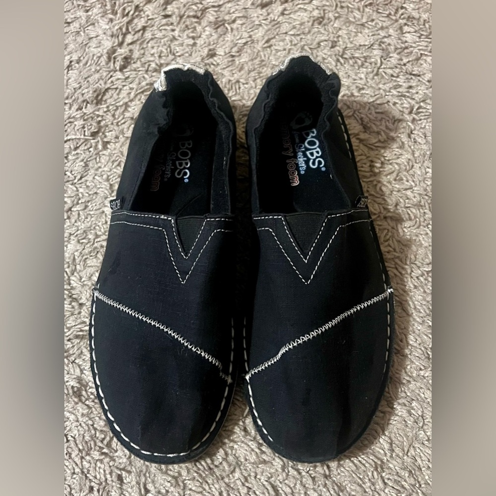 Black Bob’s by Sketchers Flats